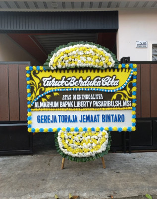 Papan Bunga Duka di Gilangharjo